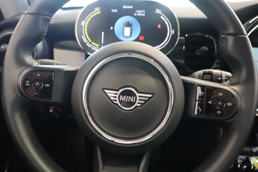 MINI Cooper SE Camden Edition