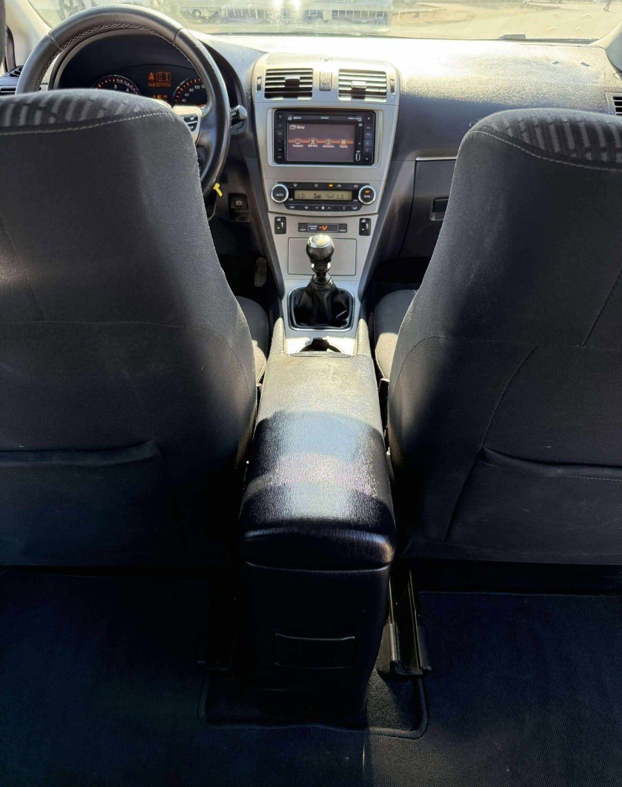 Billede af Toyota Avensis 2,0 D-4D T2 stc.