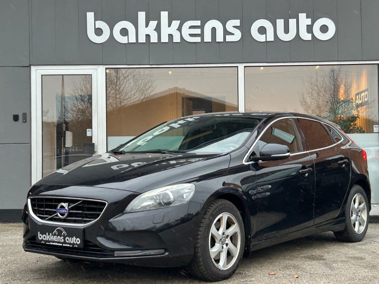 Volvo V40 D2 115 Momentum aut.