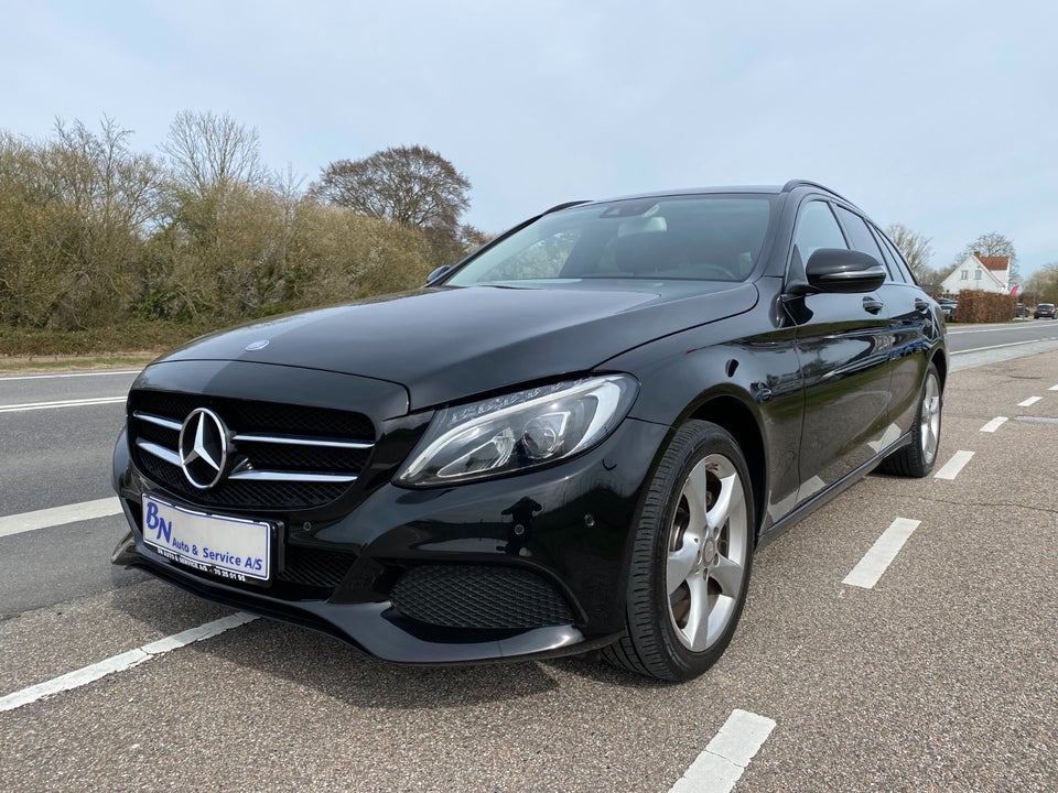 Mercedes C220 d, Billede 1