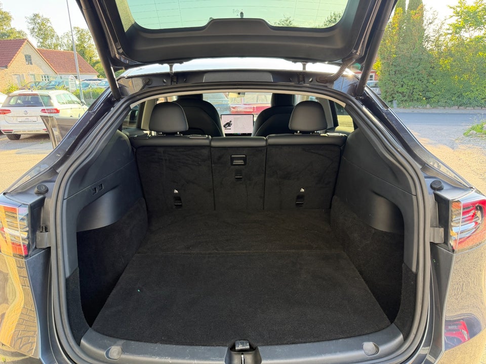 Tesla Model Y Long Range AWD — billede 13