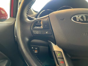 Kia Rio CVVT Attraction+