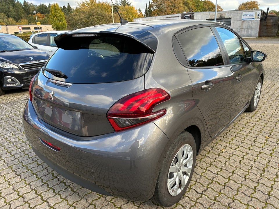 Peugeot 208, Billede 3