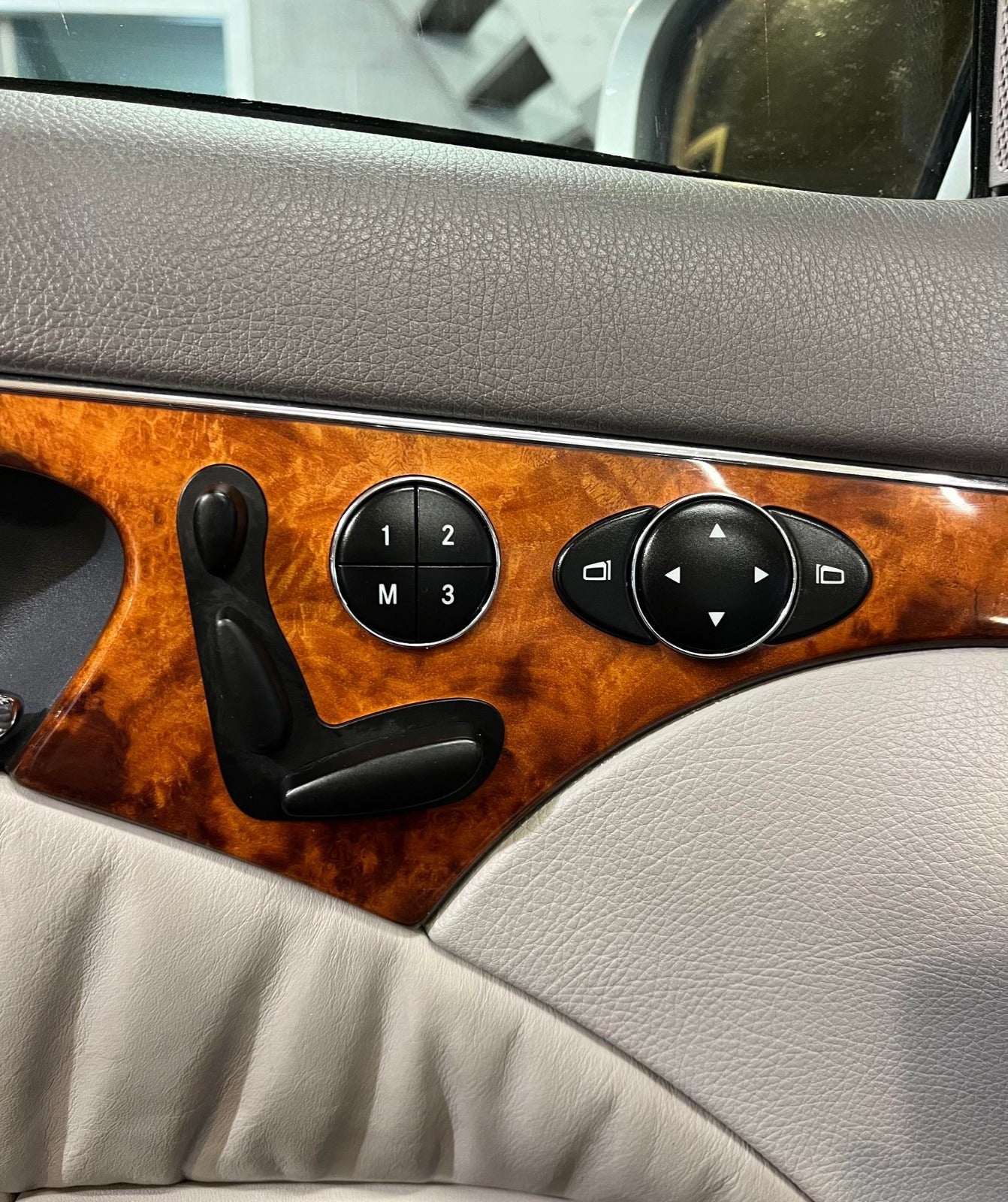 Billede af Mercedes E320 3,2 Elegance aut.
