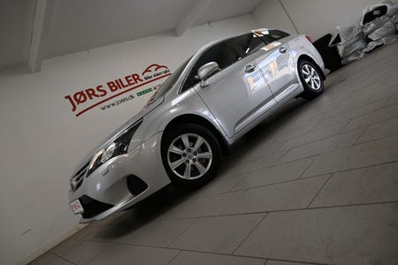 Toyota Avensis VVT-i Limited stc.