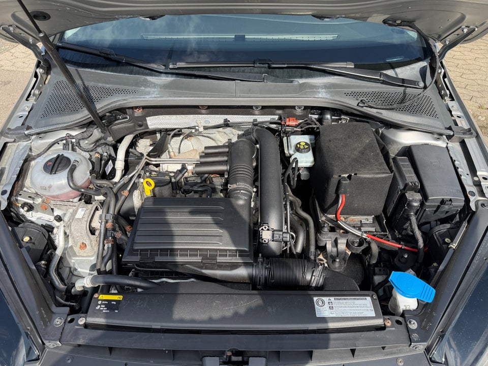 VW Golf VII TSi 122 Comfortline Variant BMT — billede 14