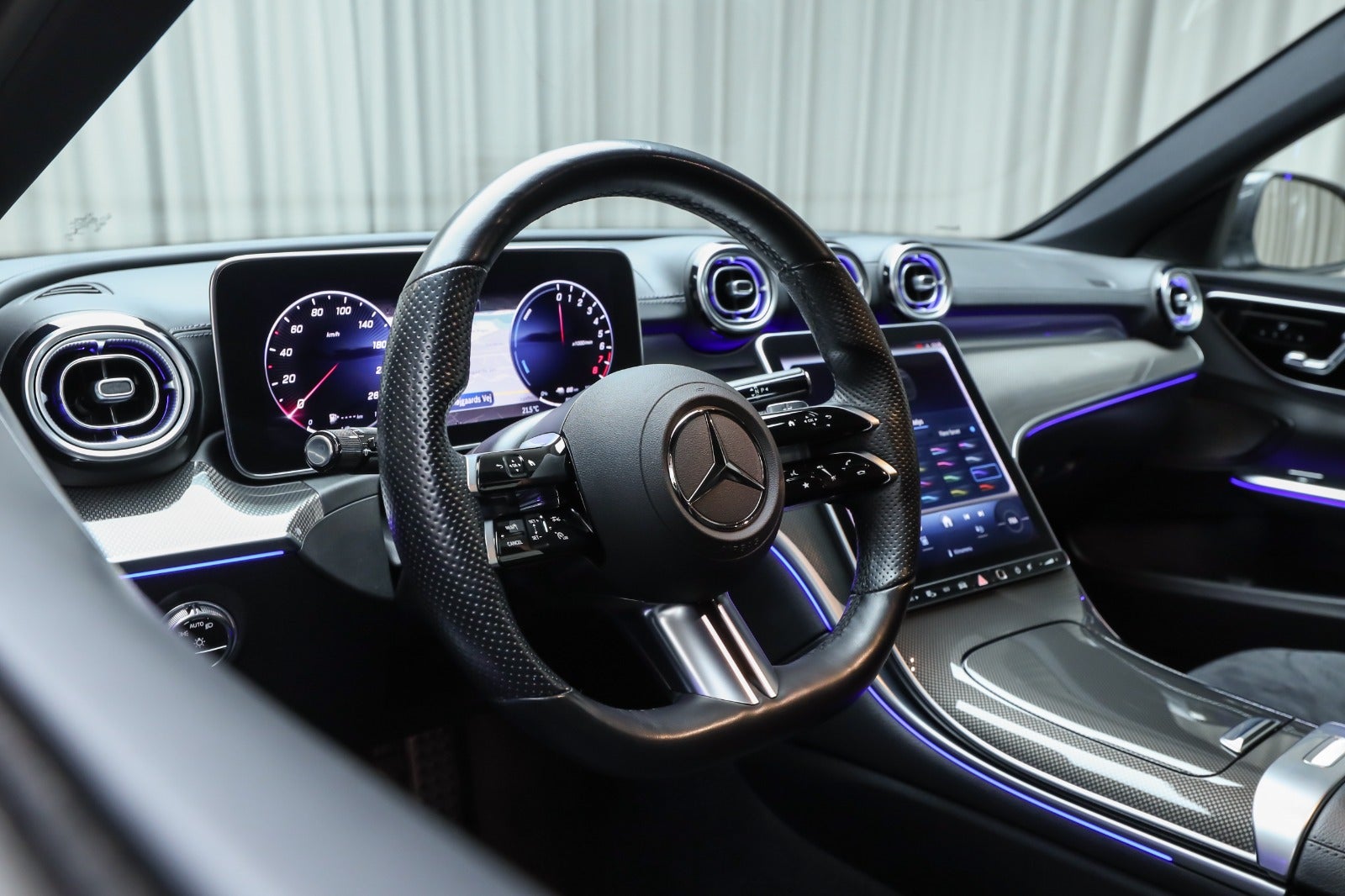 2022 Mercedes-Benz C 300 e