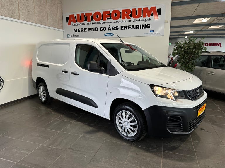 Peugeot Partner BlueHDi 130 L2V2 Plus EAT8 Van