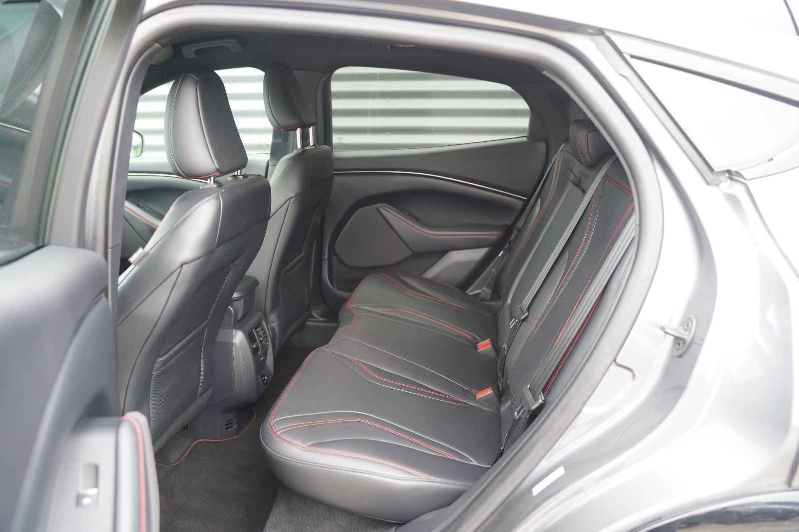 Billede af Ford Mustang Mach-E 88 Premium Extended Range