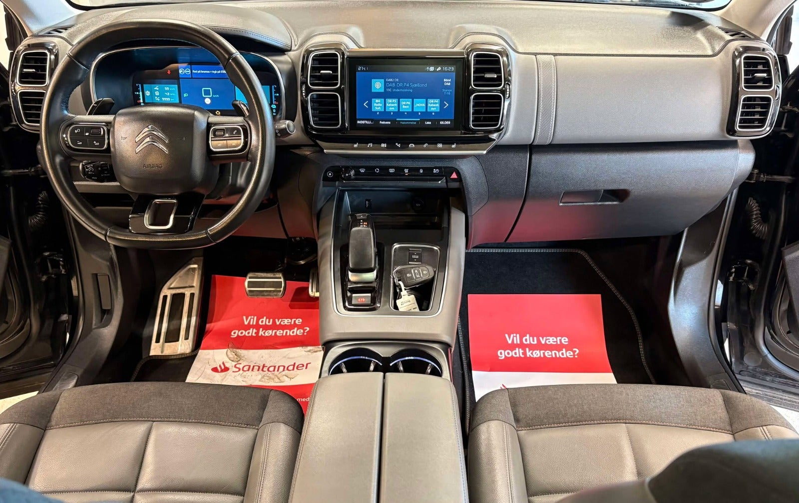 Billede af Citroën C5 Aircross 1,6 Hybrid Iconic Black Edition EAT8