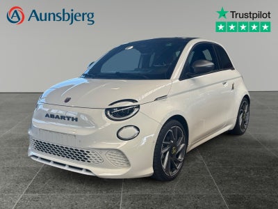 Abarth 500e  Scorpionissima 3d
