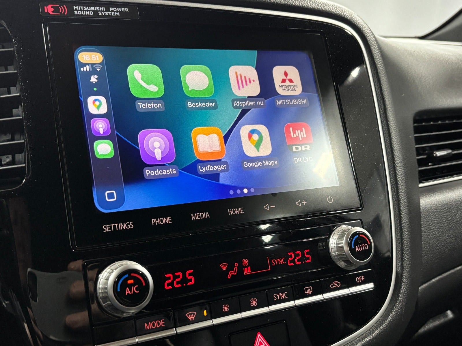 Billede af Mitsubishi Outlander 2,4 PHEV Instyle CVT 4WD