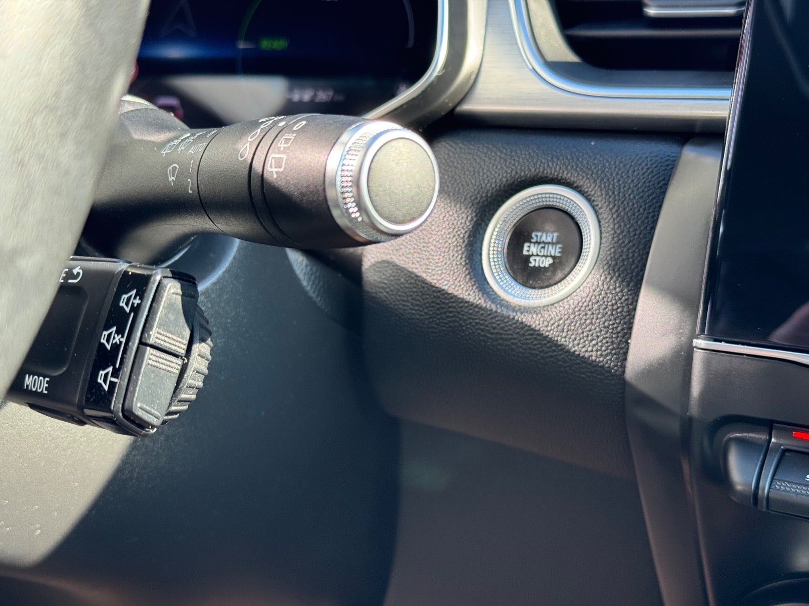 Billede af Renault Captur 1,6 E-Tech Intens