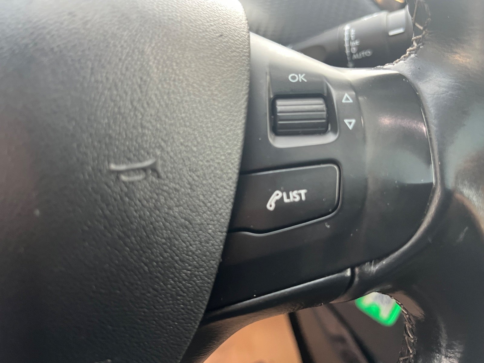 Billede af Peugeot 2008 1,2 e-THP 110 Allure Sky EAT6