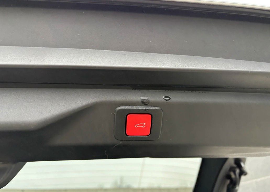 Billede af Peugeot e-3008 77 GT Pack