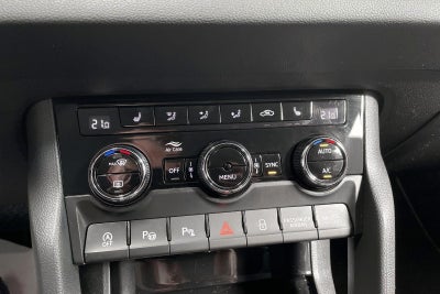 Skoda Karoq TSi 150 Celebration DSG
