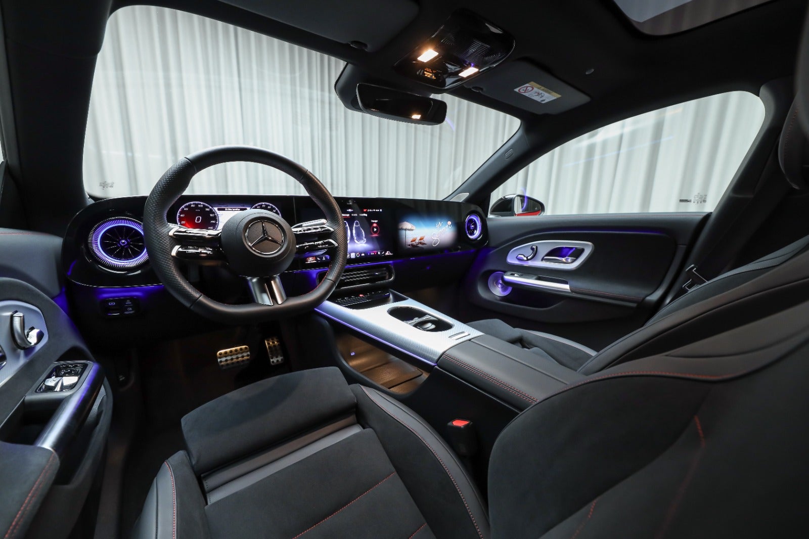 Mercedes-Benz CLA 250+ (4/8)