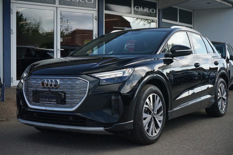 Audi Q4 e-tron Advanced