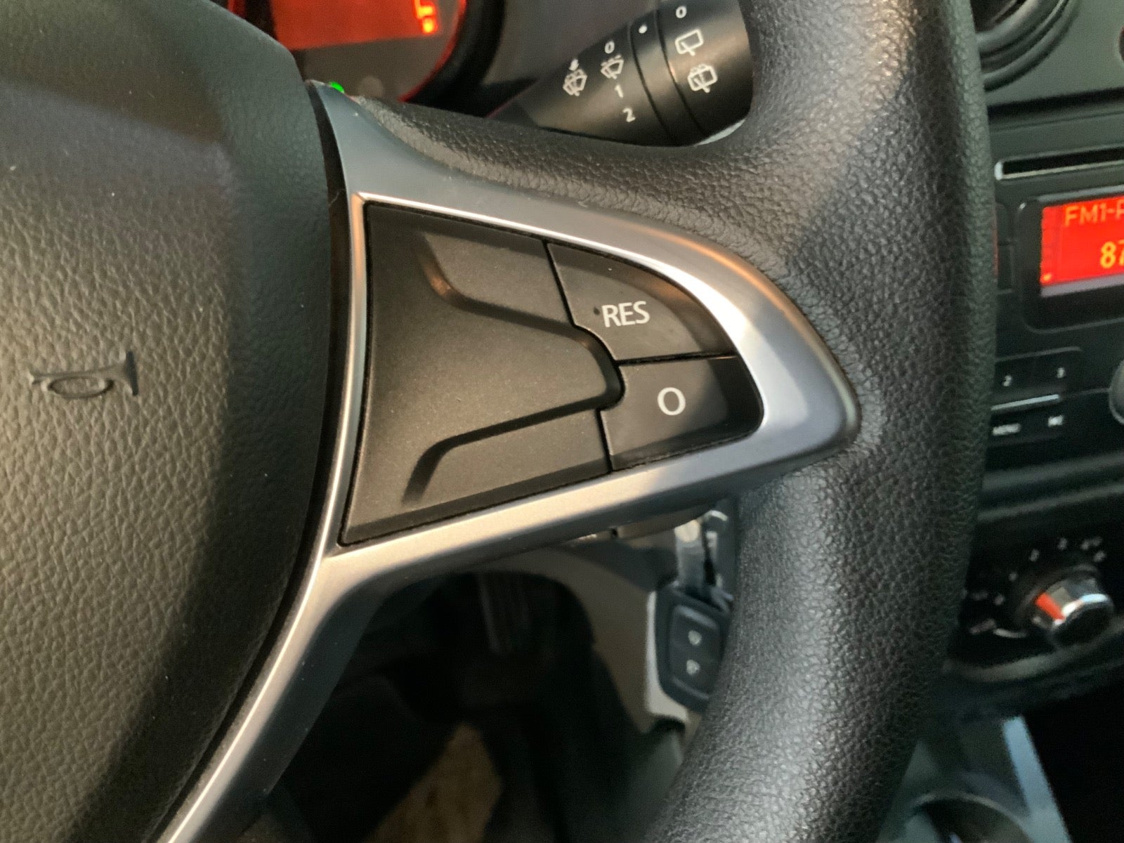 Dacia Lodgy (8/8)