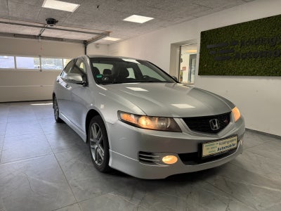 Honda Accord 2,4i Type S 4d