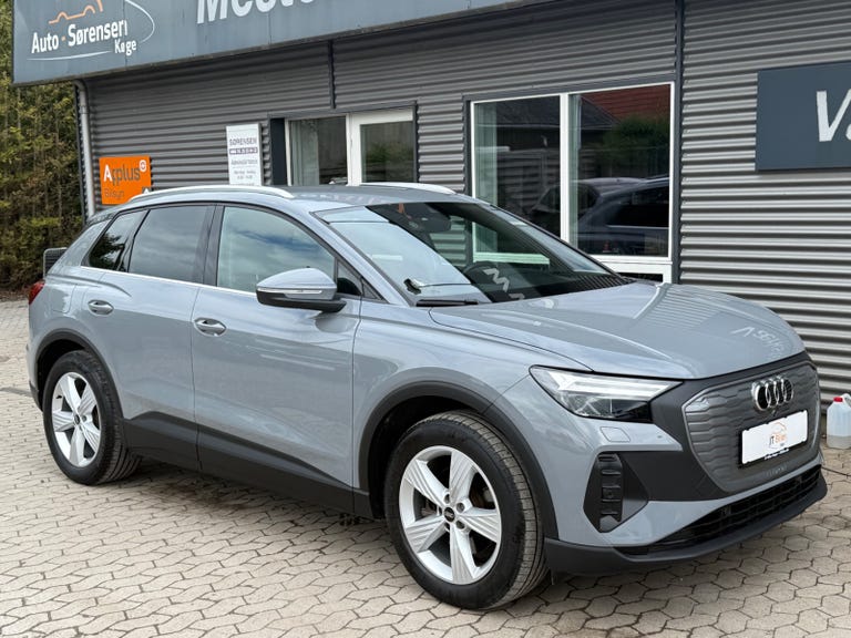 Audi Q4 e-tron Attitude