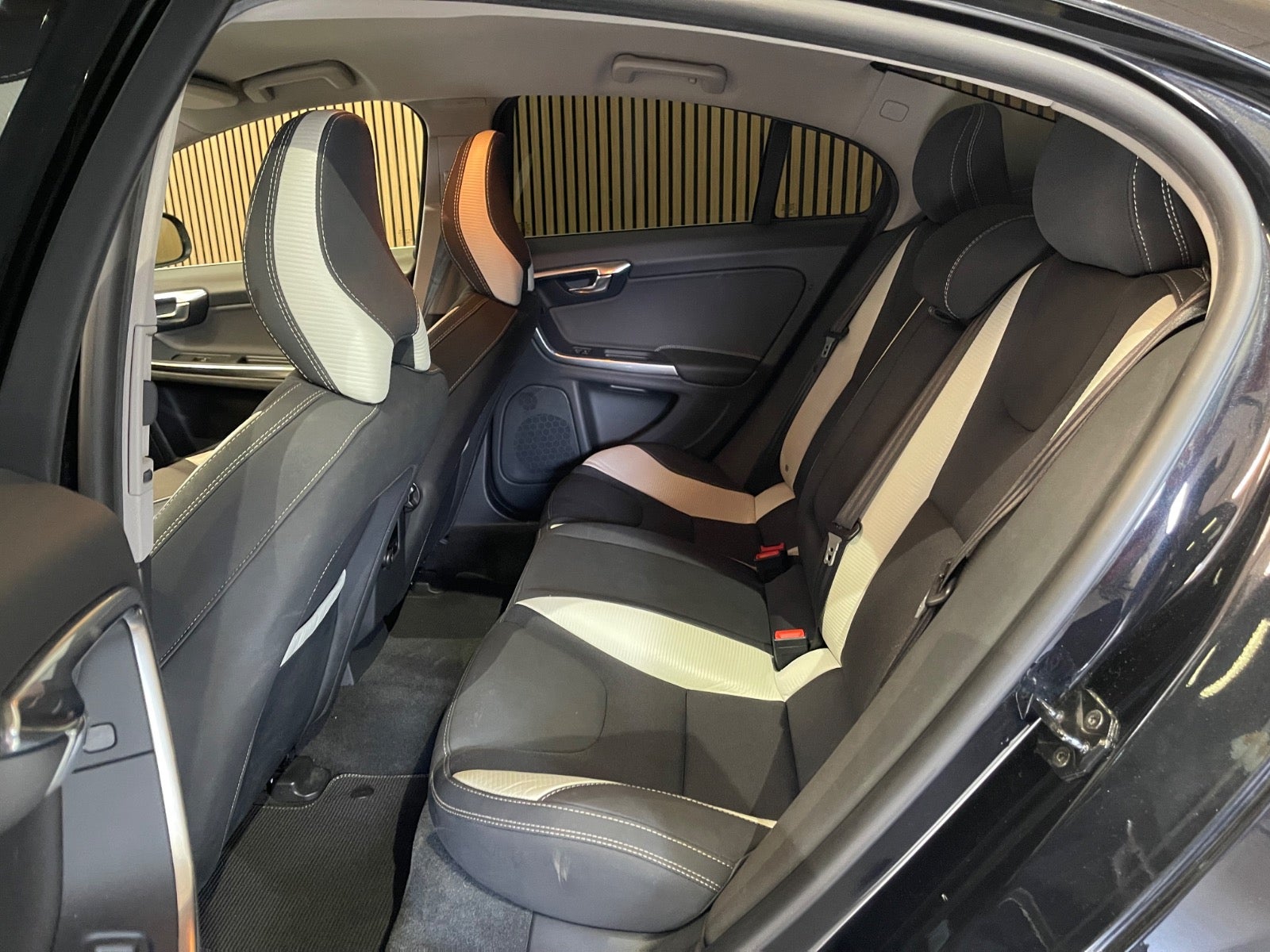 Billede af Volvo S60 1,6 T4 180 Kinetic aut.