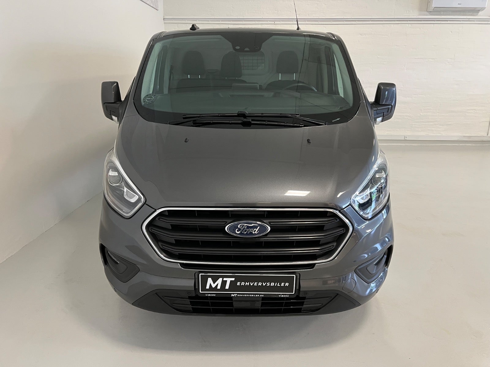 Billede af Ford Transit Custom 320L 2,0 TDCi 170 Limited aut.