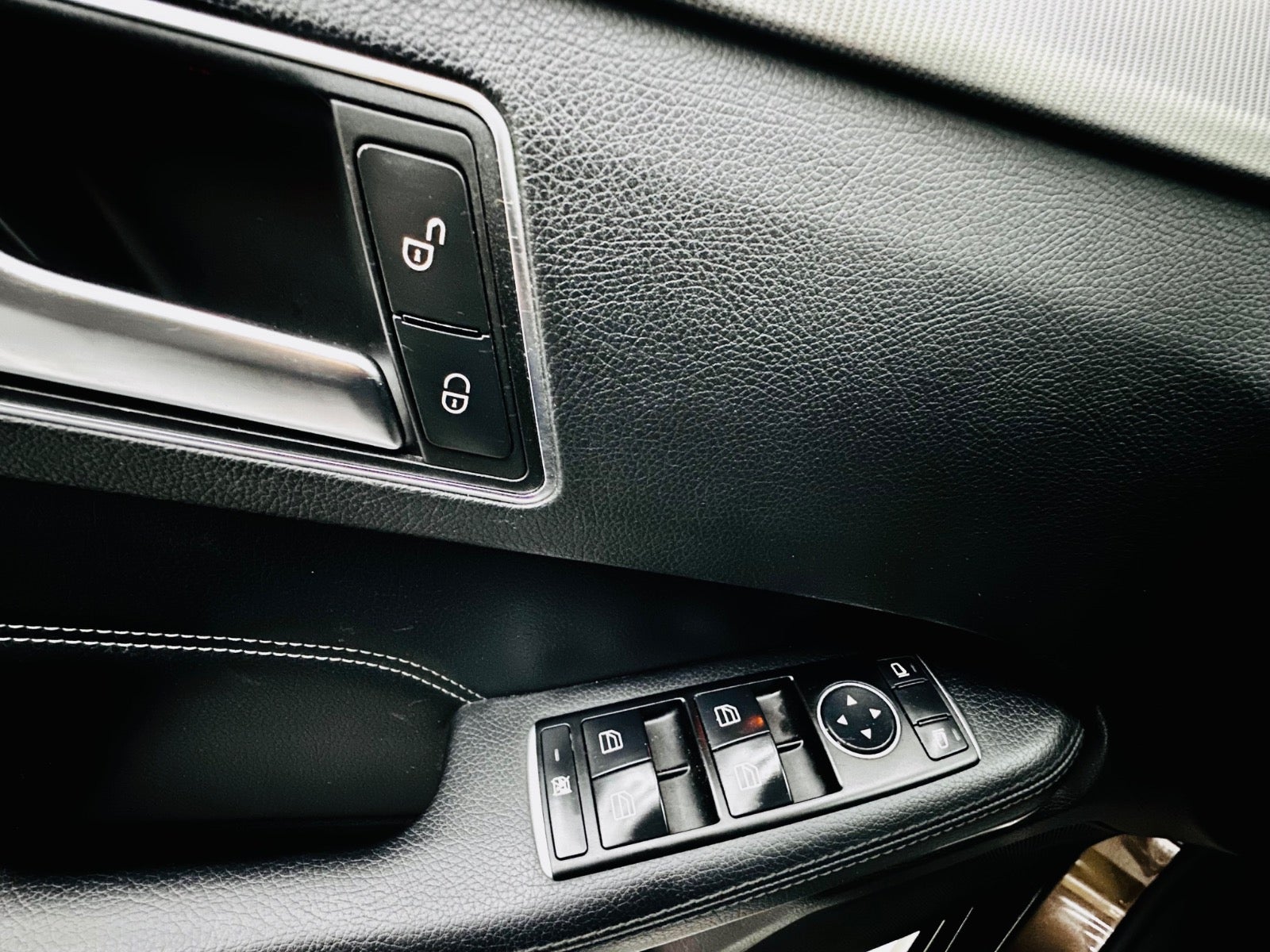 Billede af Mercedes E220 2,2 BlueTEC Avantgarde stc.