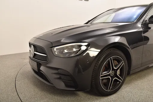 Mercedes E300 de AMG Line Night Edition stc. aut.