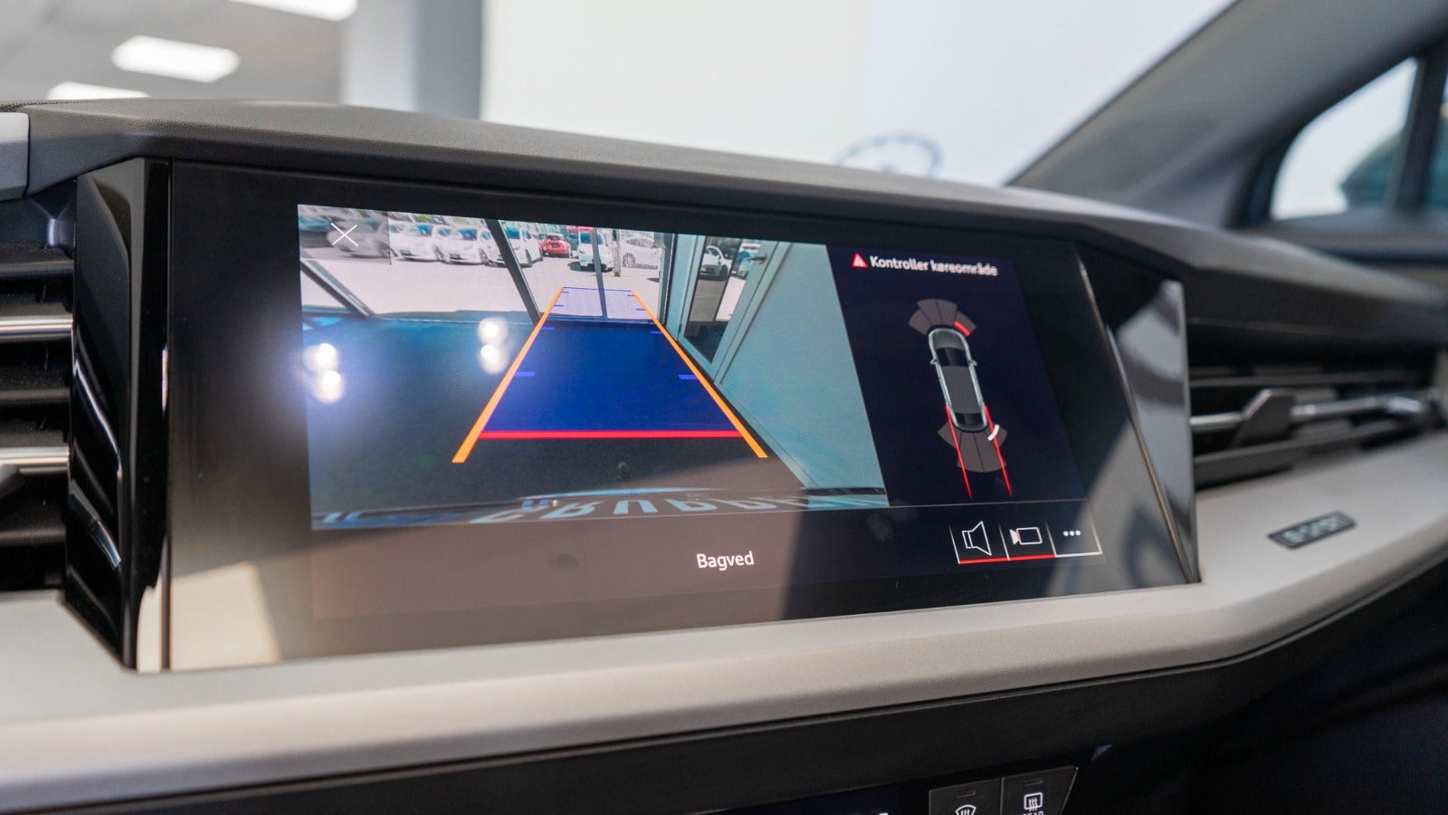 Billede af Audi Q4 e-tron 50 Attitude Sportback quattro