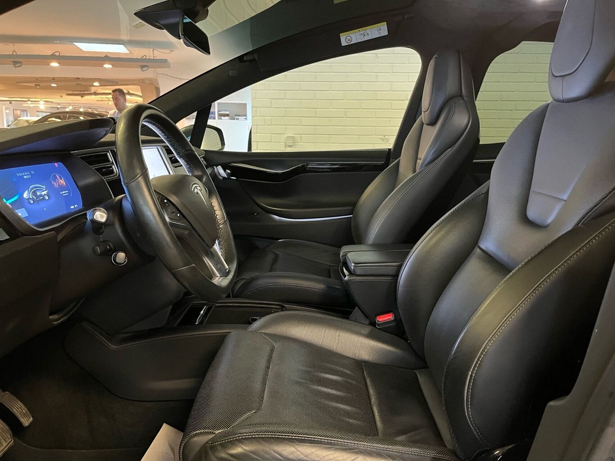Tesla Model X 90D billede 5