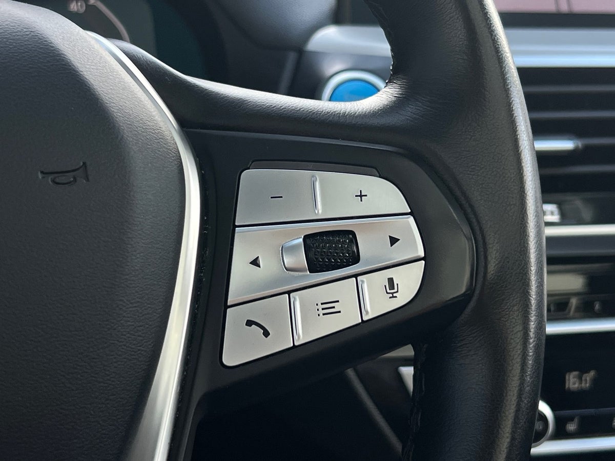 BMW iX3 Charged Plus billede 17