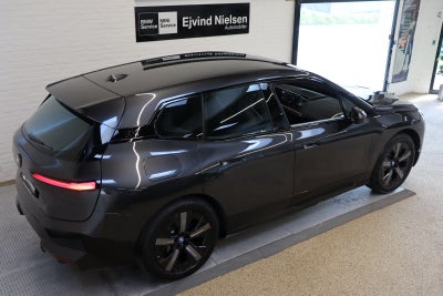 BMW iX xDrive40 Sport Line