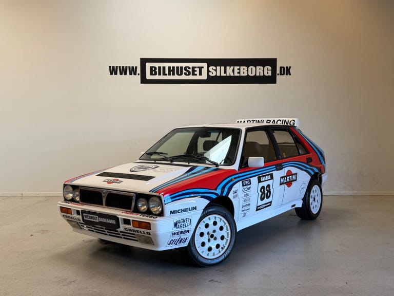 Lancia Delta HF Integrale 8V