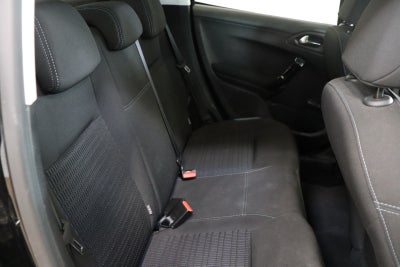 Peugeot 208 VTi Allure Sky