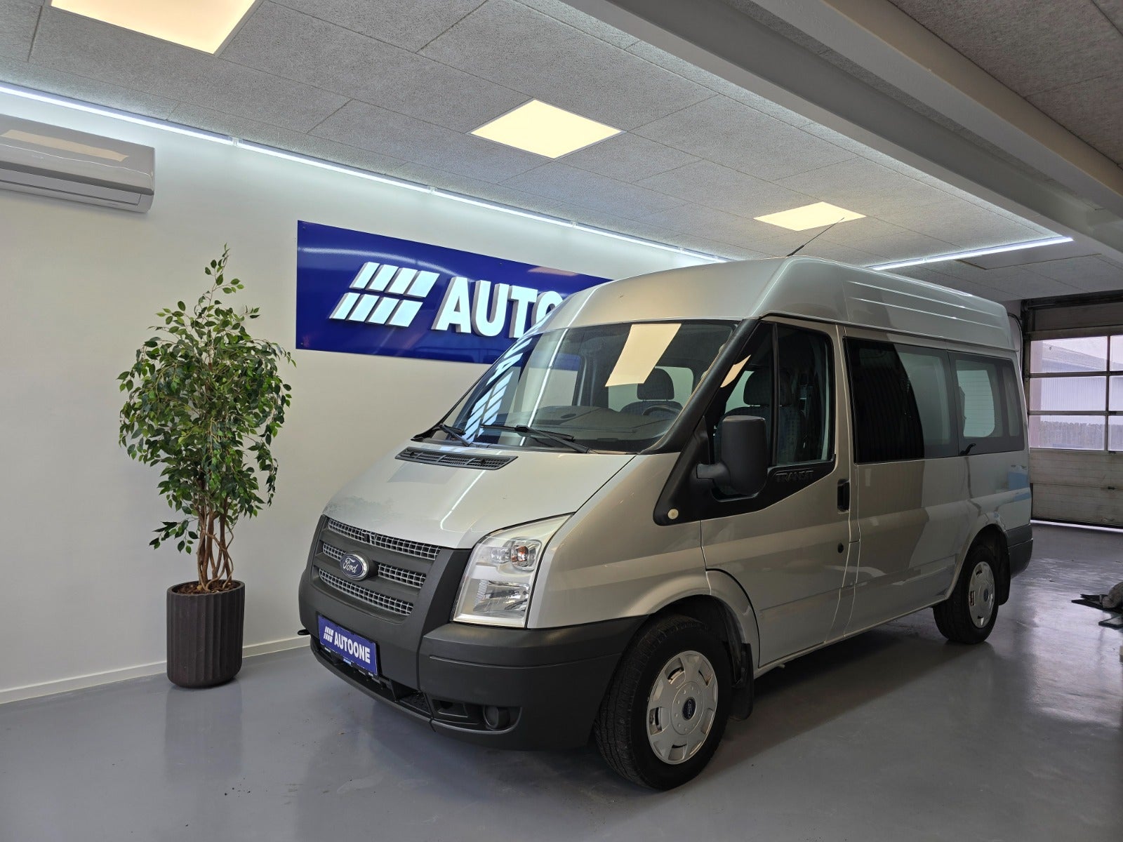 Ford Transit 300S Kombi 2012