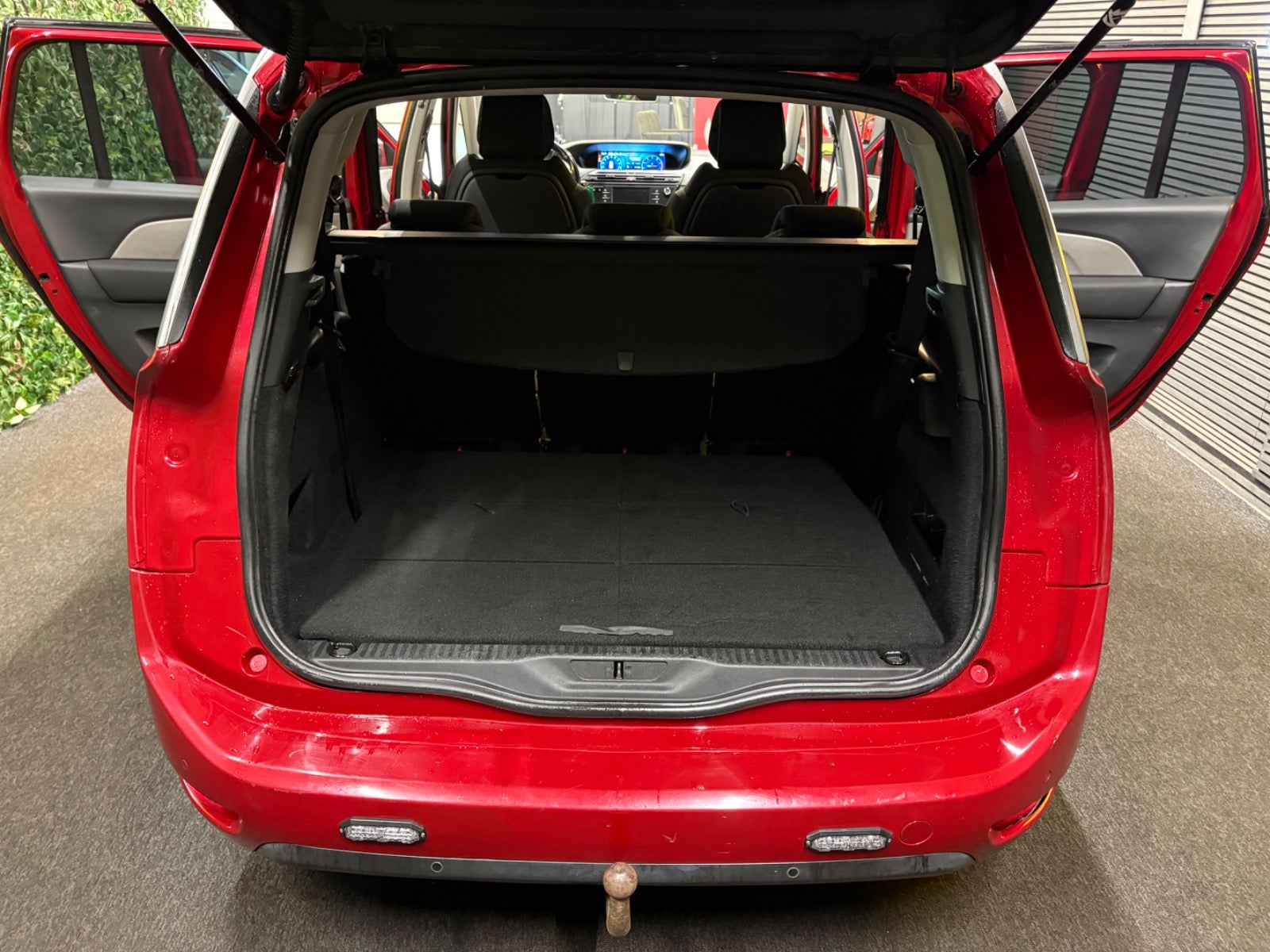 Billede af Citroën Grand C4 Picasso 1,6 THP 165 Intensive EAT6 7prs