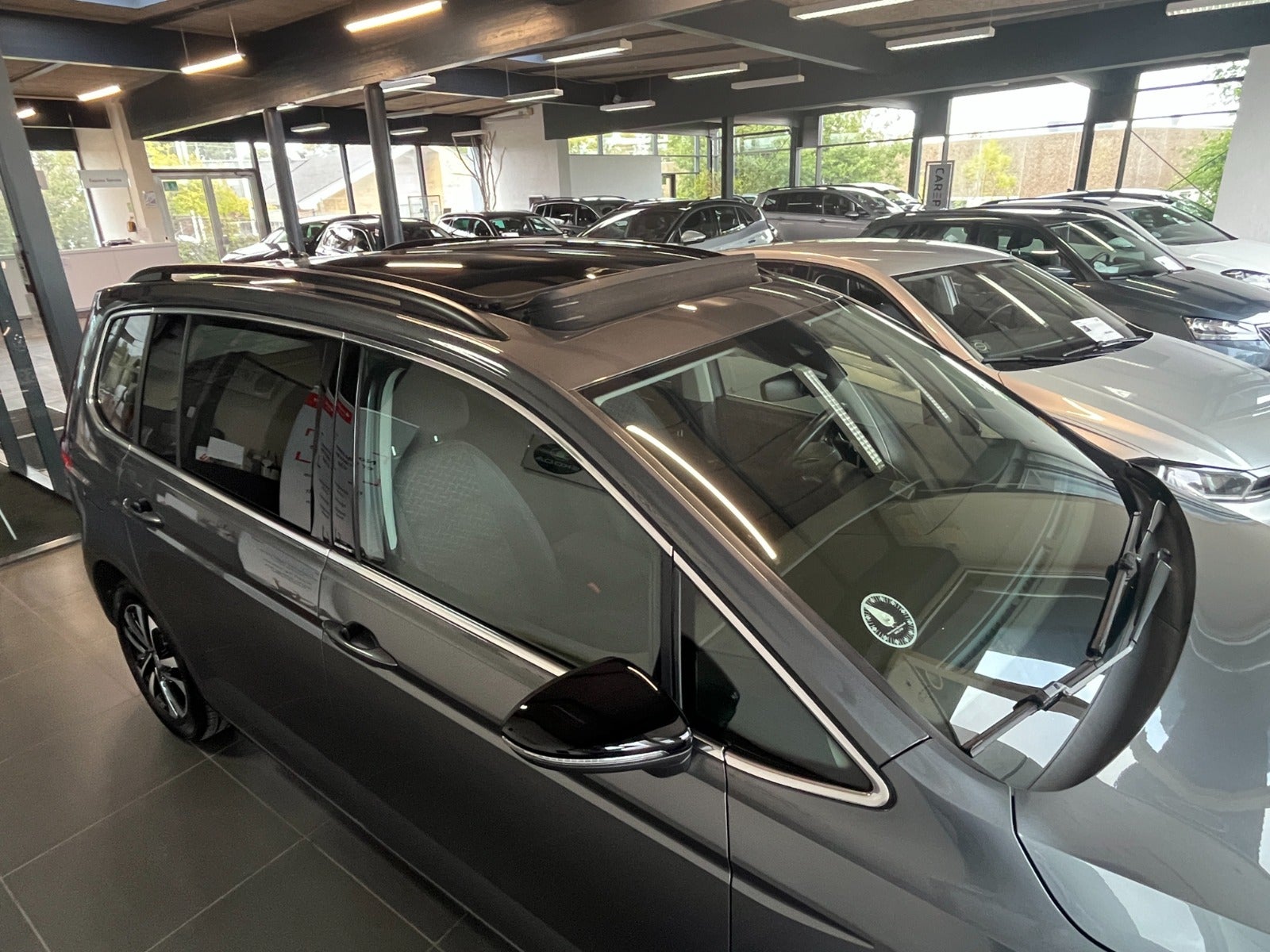 Billede af VW Touran 1,6 TDi 115 IQ.Drive DSG 7prs