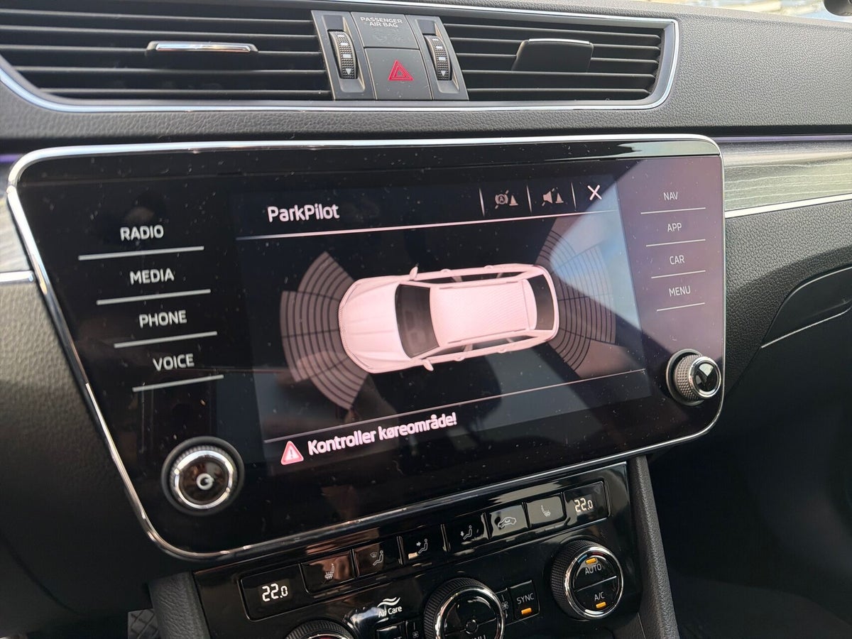 Skoda Superb TSi 190 Business Executive Combi DSG billede 18