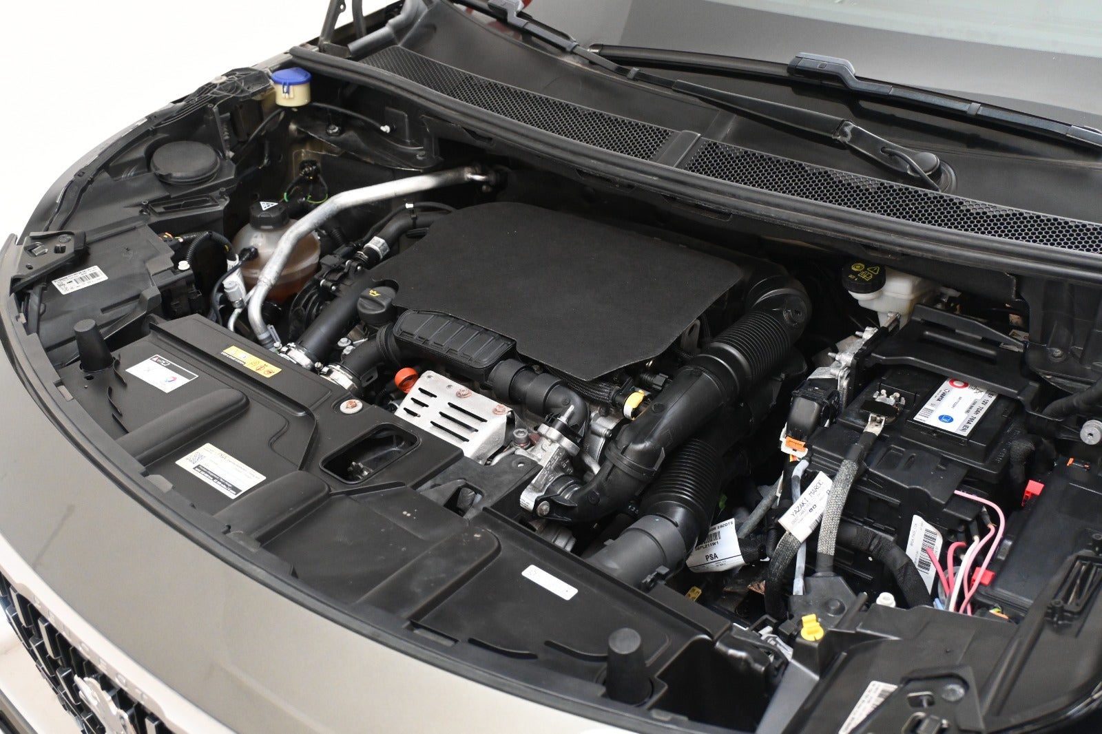 Peugeot 3008 e-THP 130 Allure EAT6