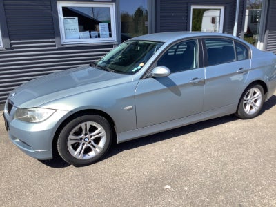 BMW 318i 2,0  4d