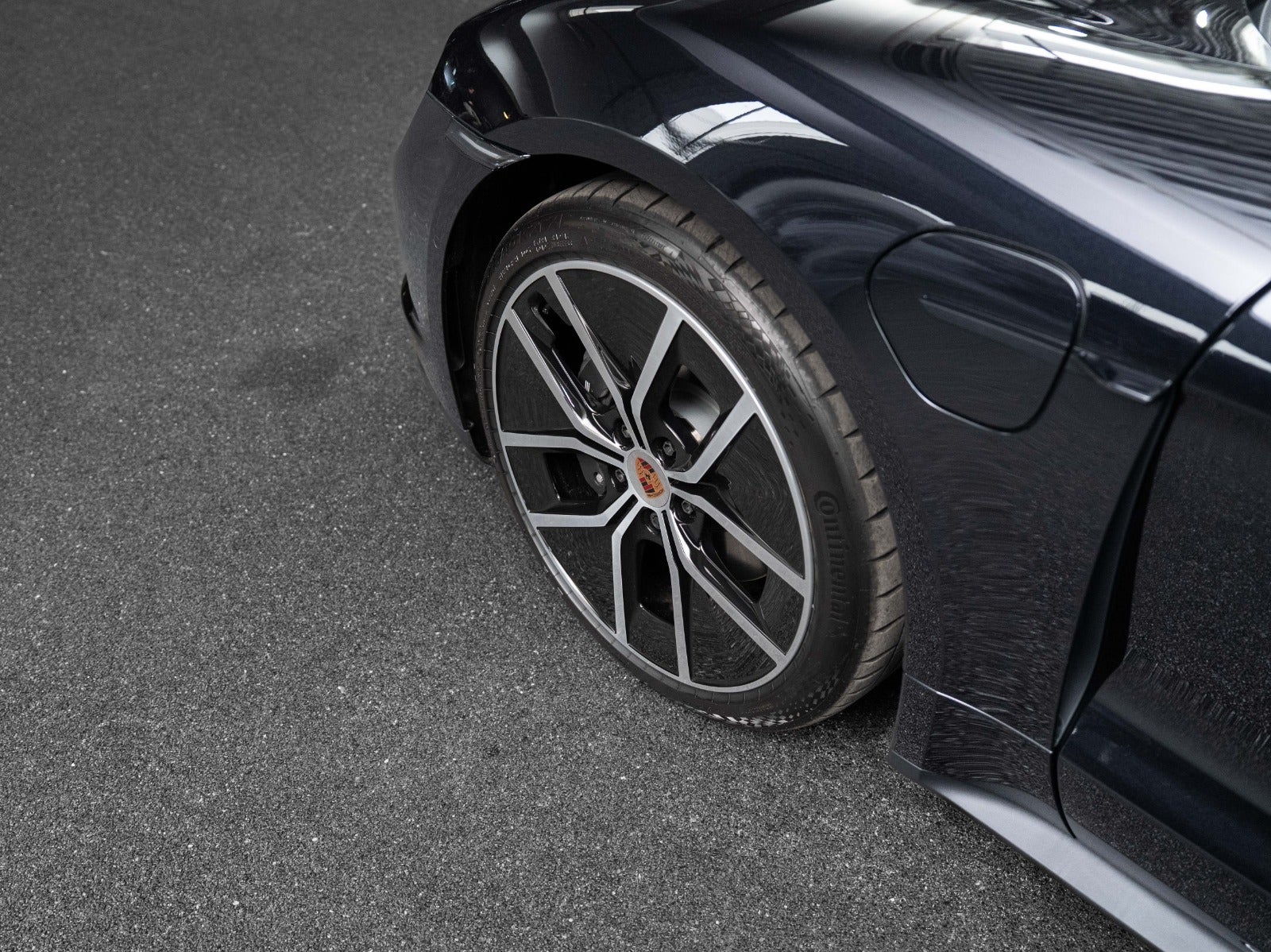 Gallery image 7 of 20