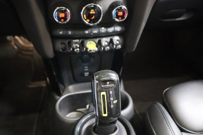 MINI Cooper SE Camden Edition