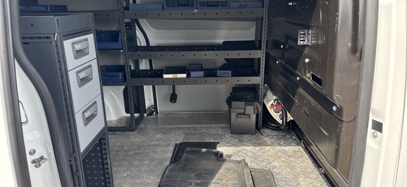 Billede af Peugeot Expert 2,0 BlueHDi 122 L3 Plus Van