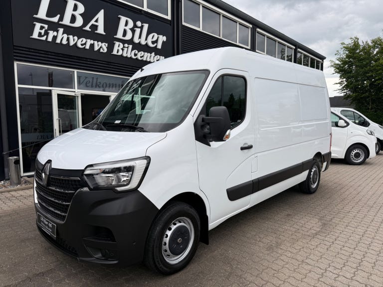 Renault Master IV T33 dCi 135 L2H2 Kassevogn