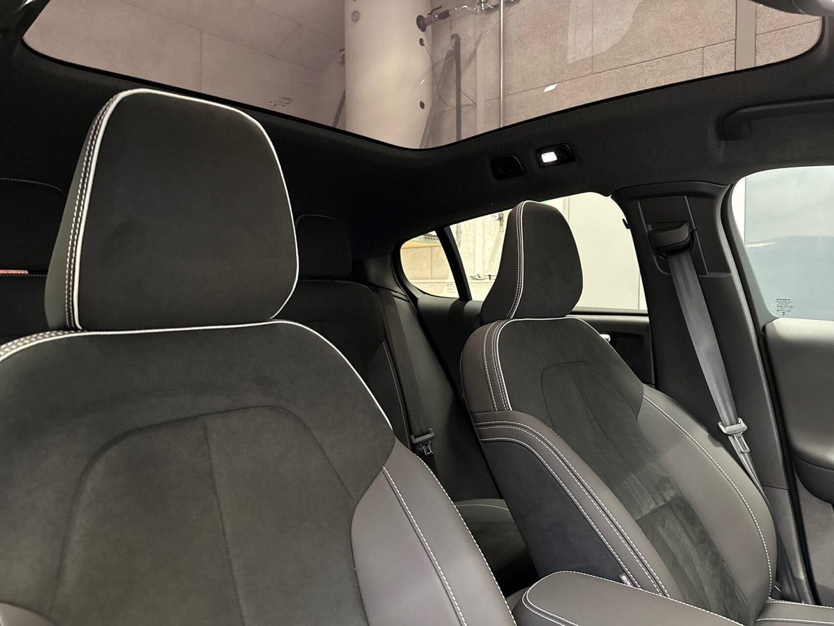 Volvo EC40 Twin Black Edition billede 22