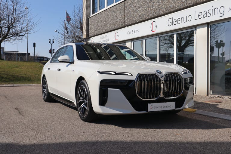 BMW i7 eDrive50