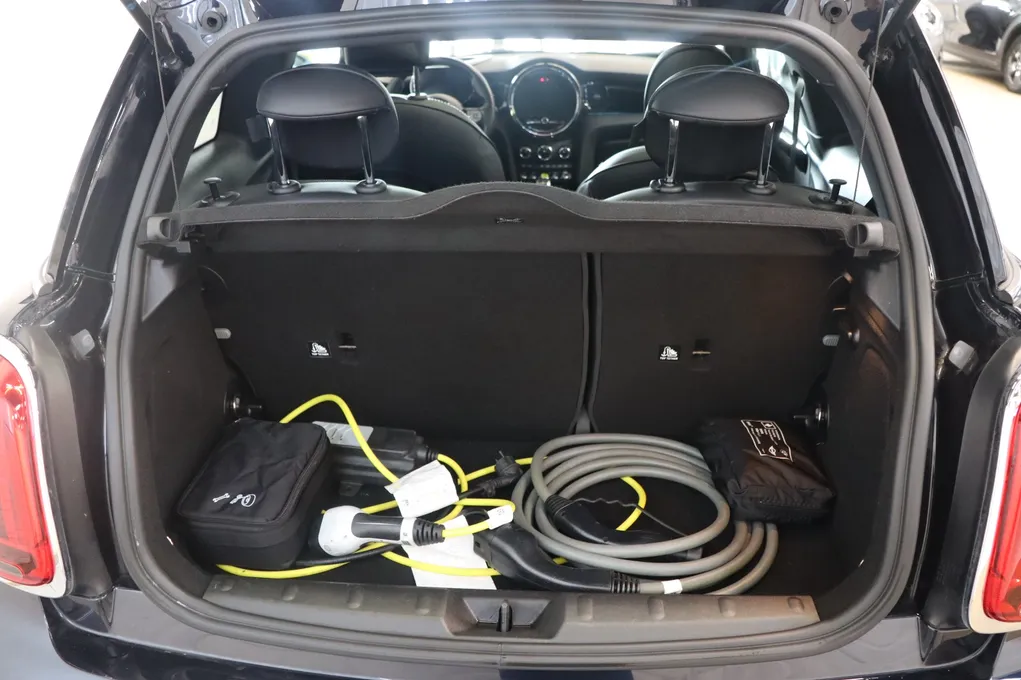 MINI Cooper SE Yours Trim