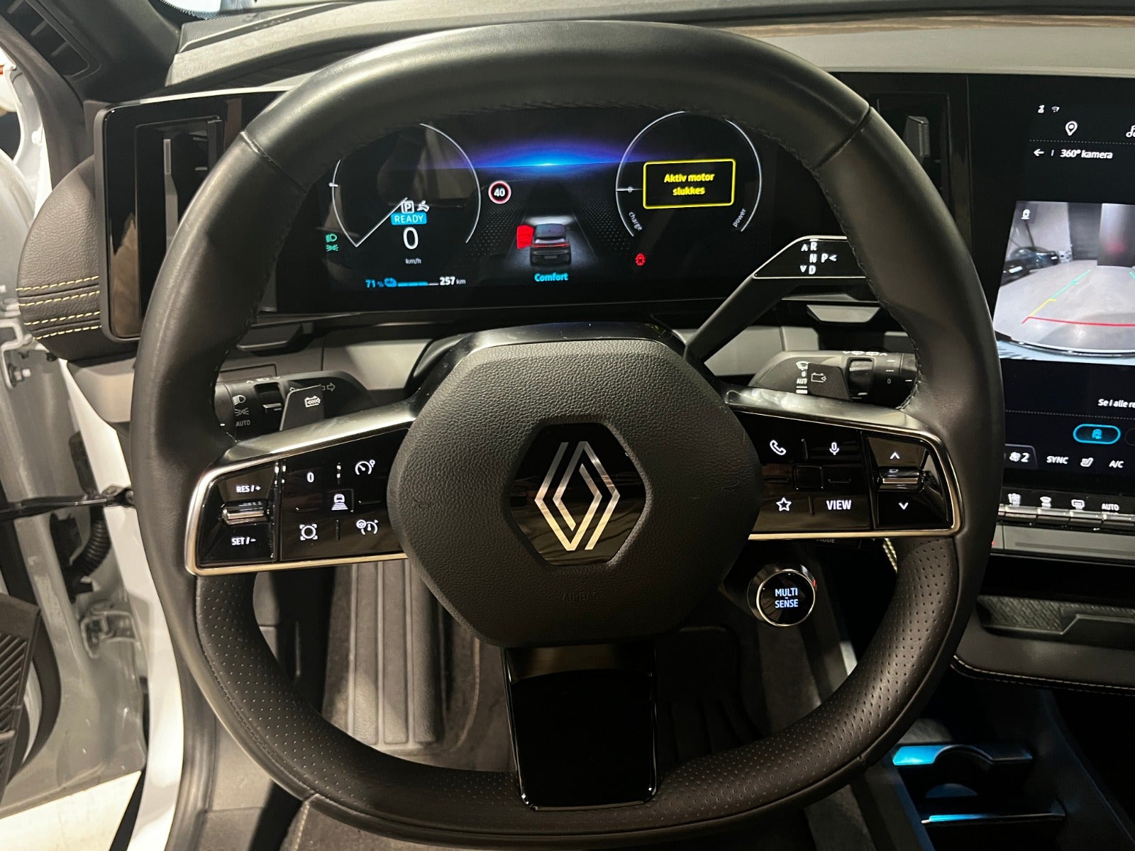 Renault Megane E-Tech 2023