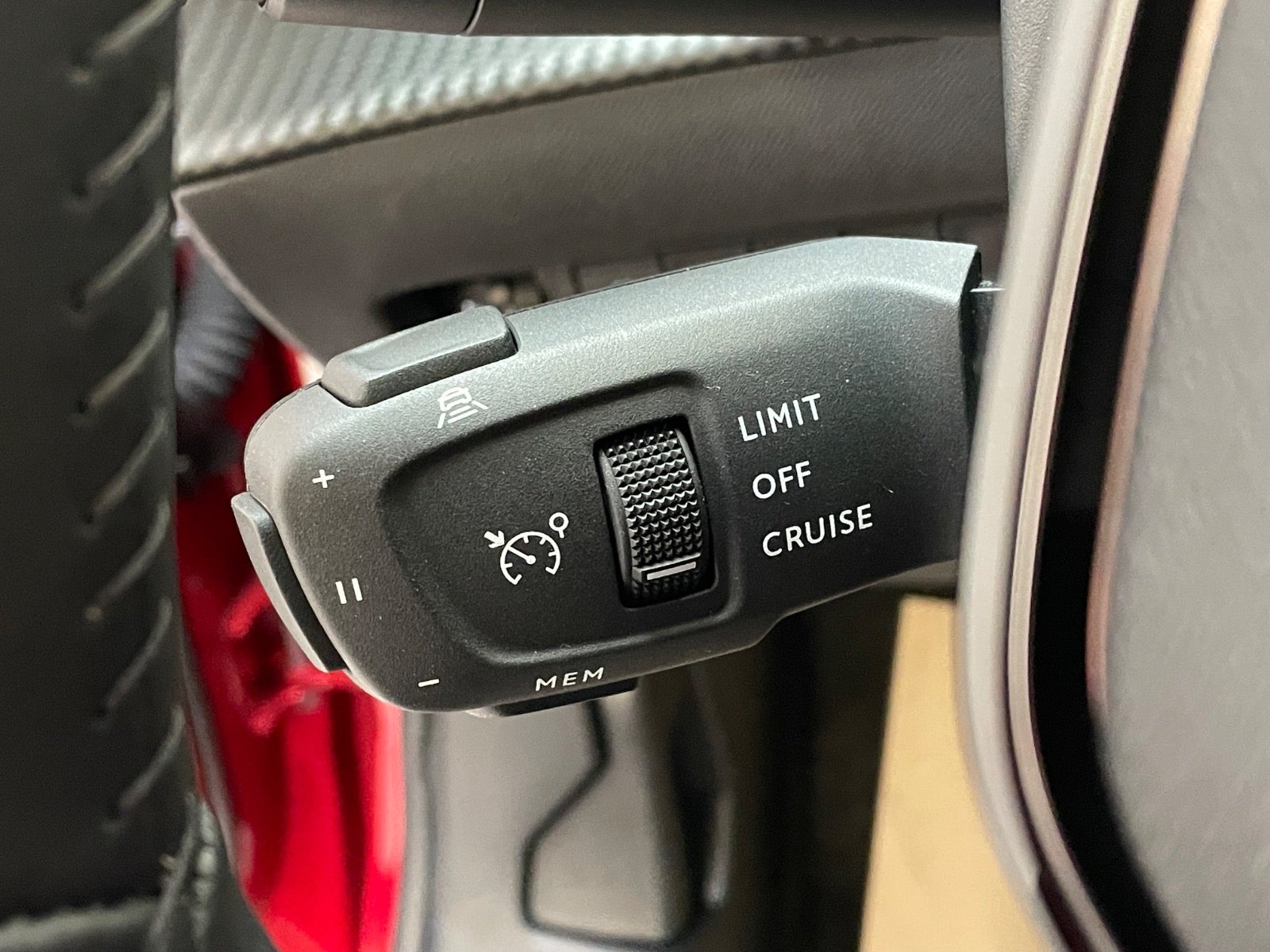 Billede af Peugeot e-2008 54 Allure